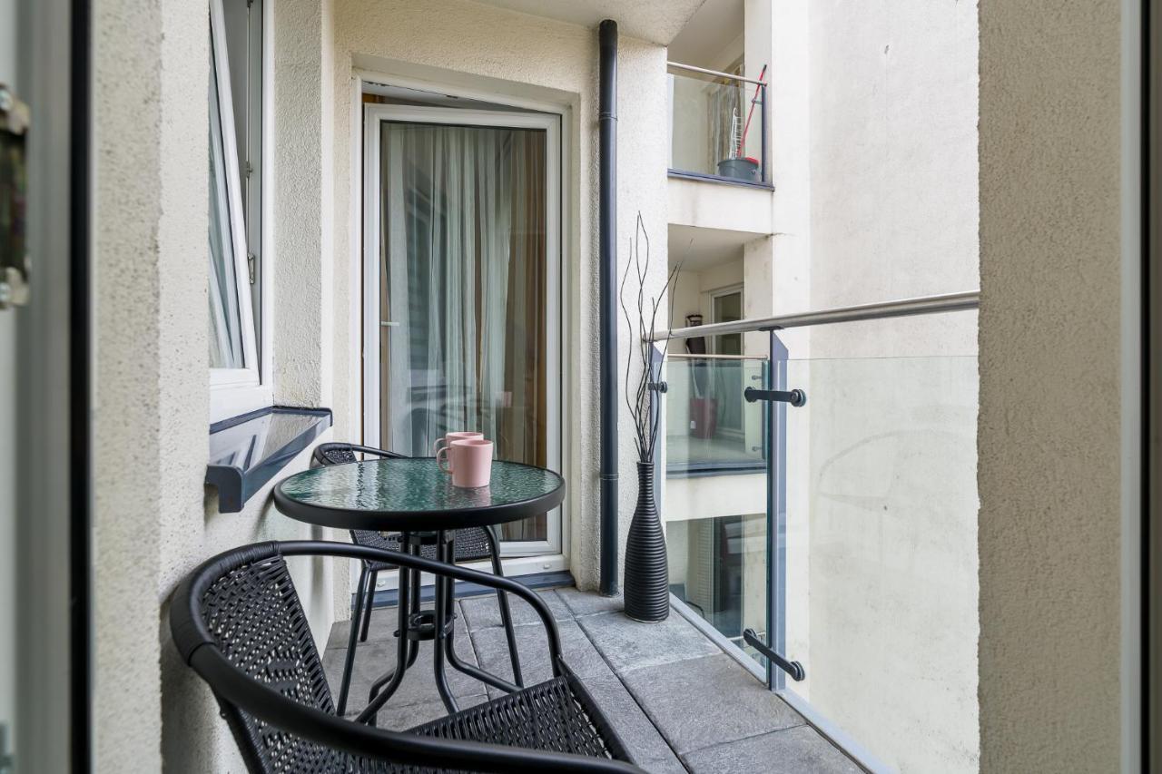 Sleepway Apartments -Garbary 95-101D Poznan Luaran gambar